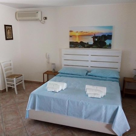 Apartamento Attico Matine Specchia Exterior foto